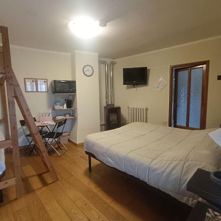 B&B La Marmotta Coazze Exteriör bild