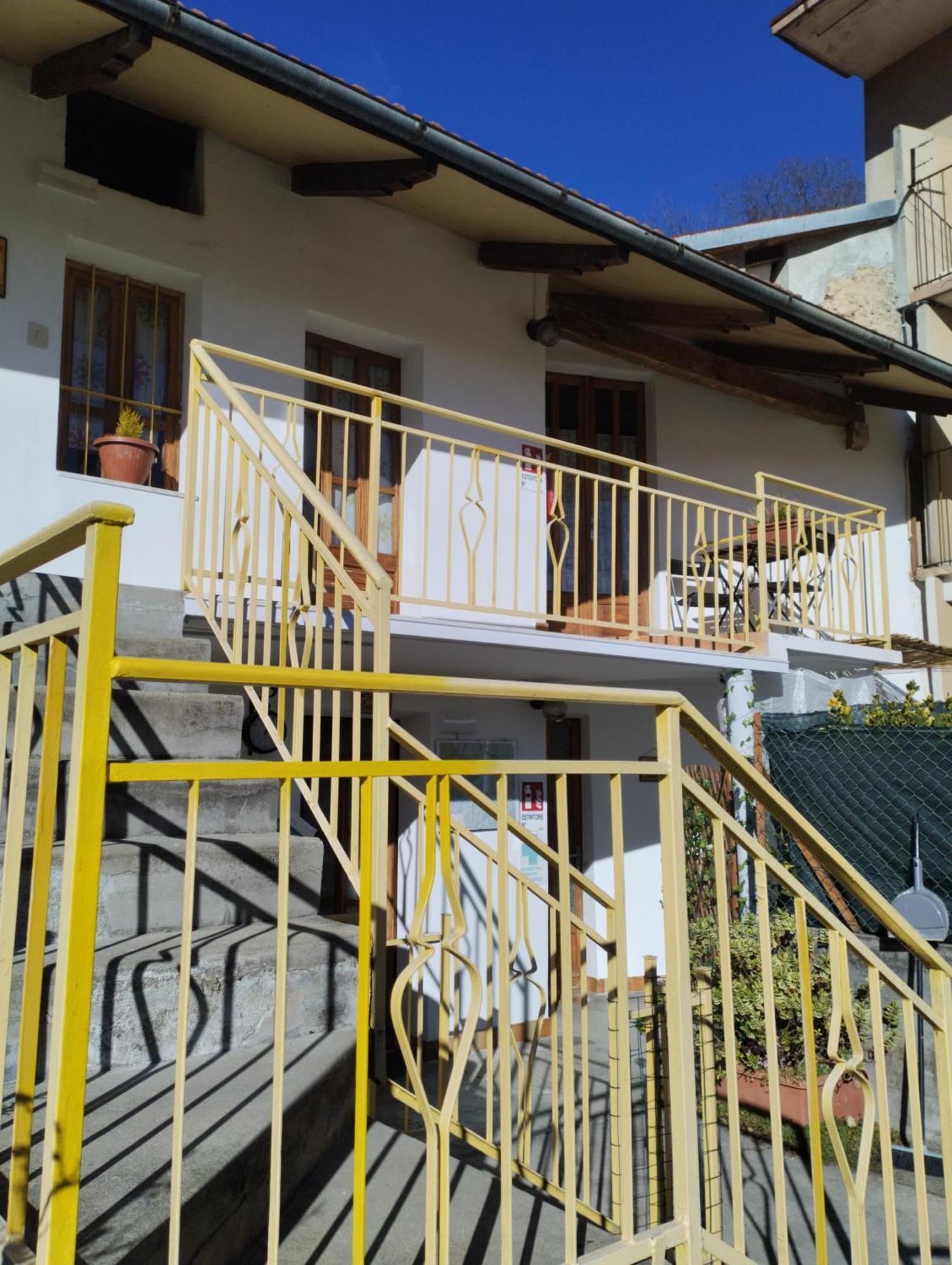 B&B La Marmotta Coazze Exteriör bild