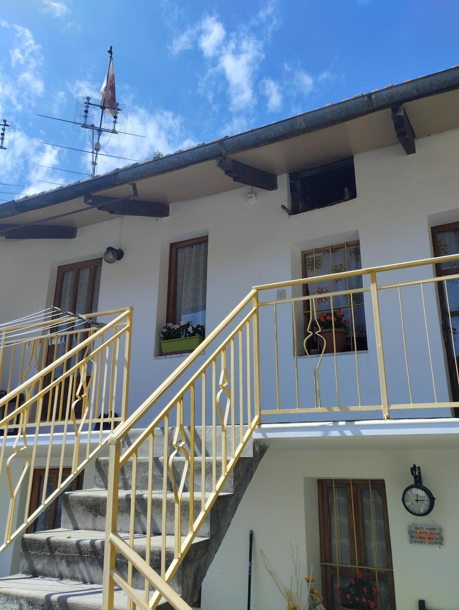 B&B La Marmotta Coazze Exteriör bild